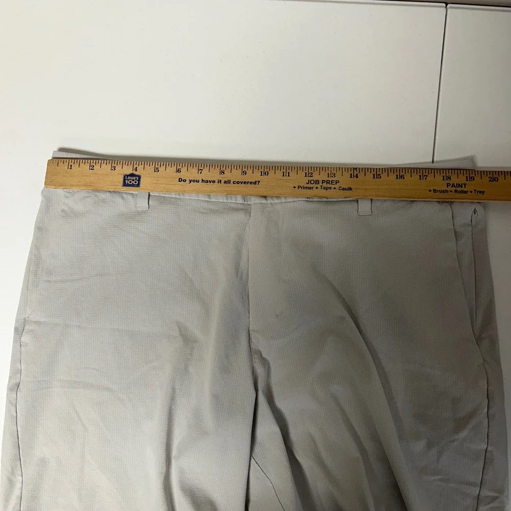Lululemon Commission Golf Shorts Mens 38 Grey Textured Performance
